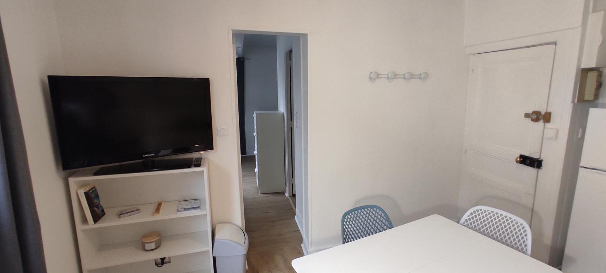 Appartement Cosy Plein Centre Conches-en-Ouche Экстерьер фото